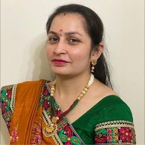 Meet your Posher, Devangi